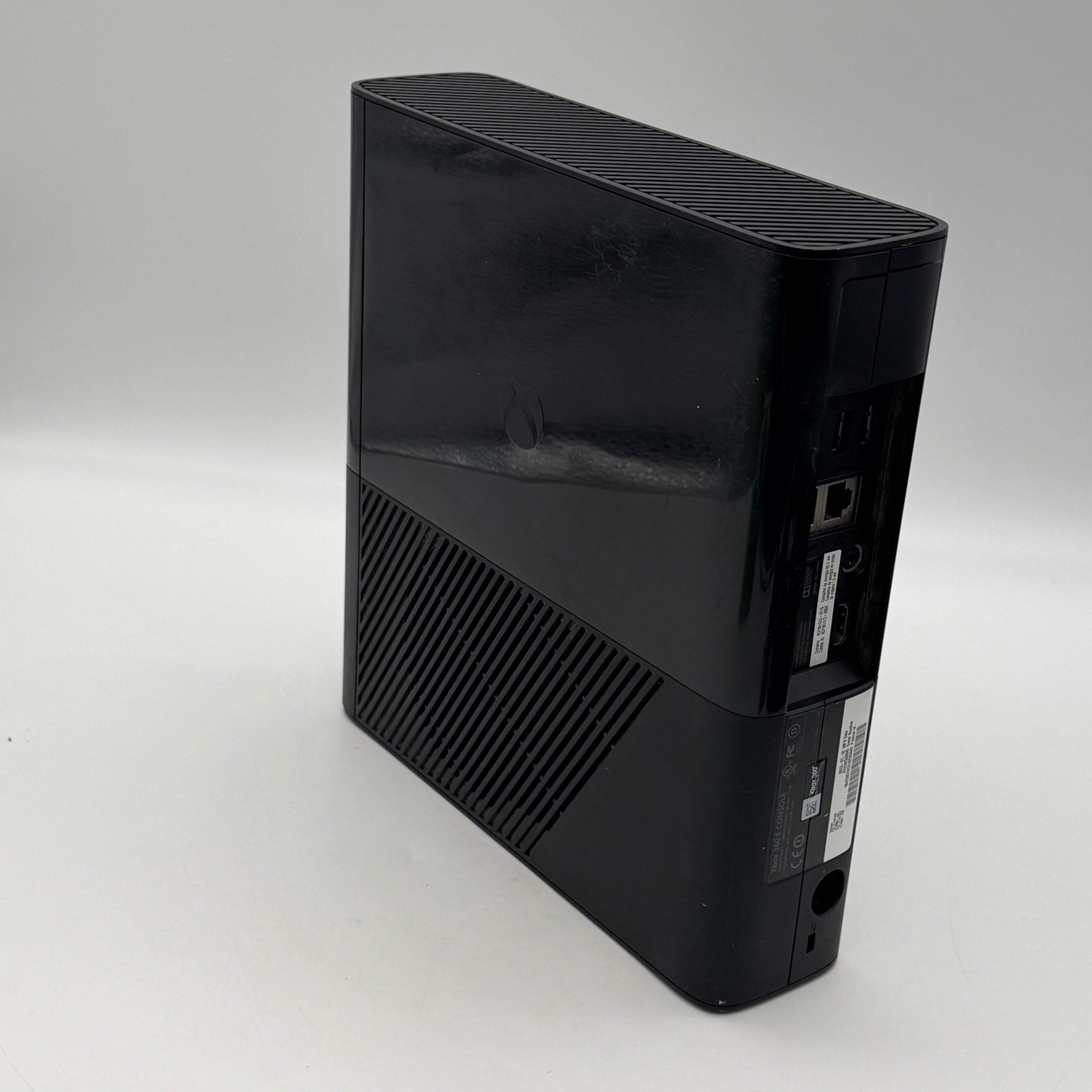 Microsoft Xbox 360 E (1538) 2013 Console Bundle 120GB Black with Kinect 360 & 4