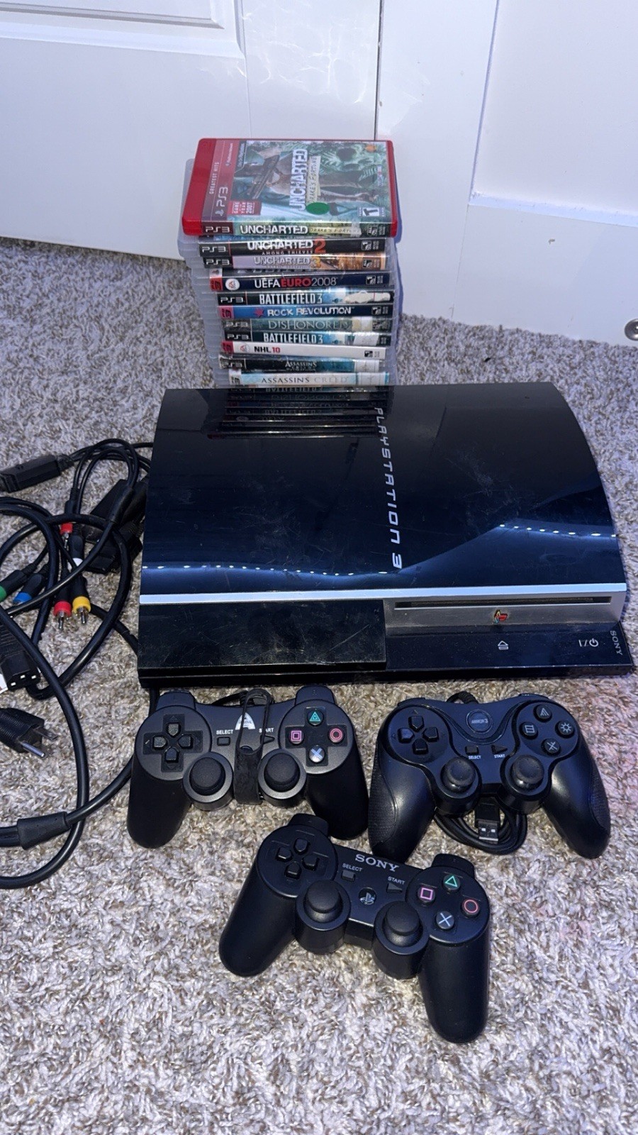 Sony Playstation 3 bundle CECHP01 with 3 controllers and 12 games tested works