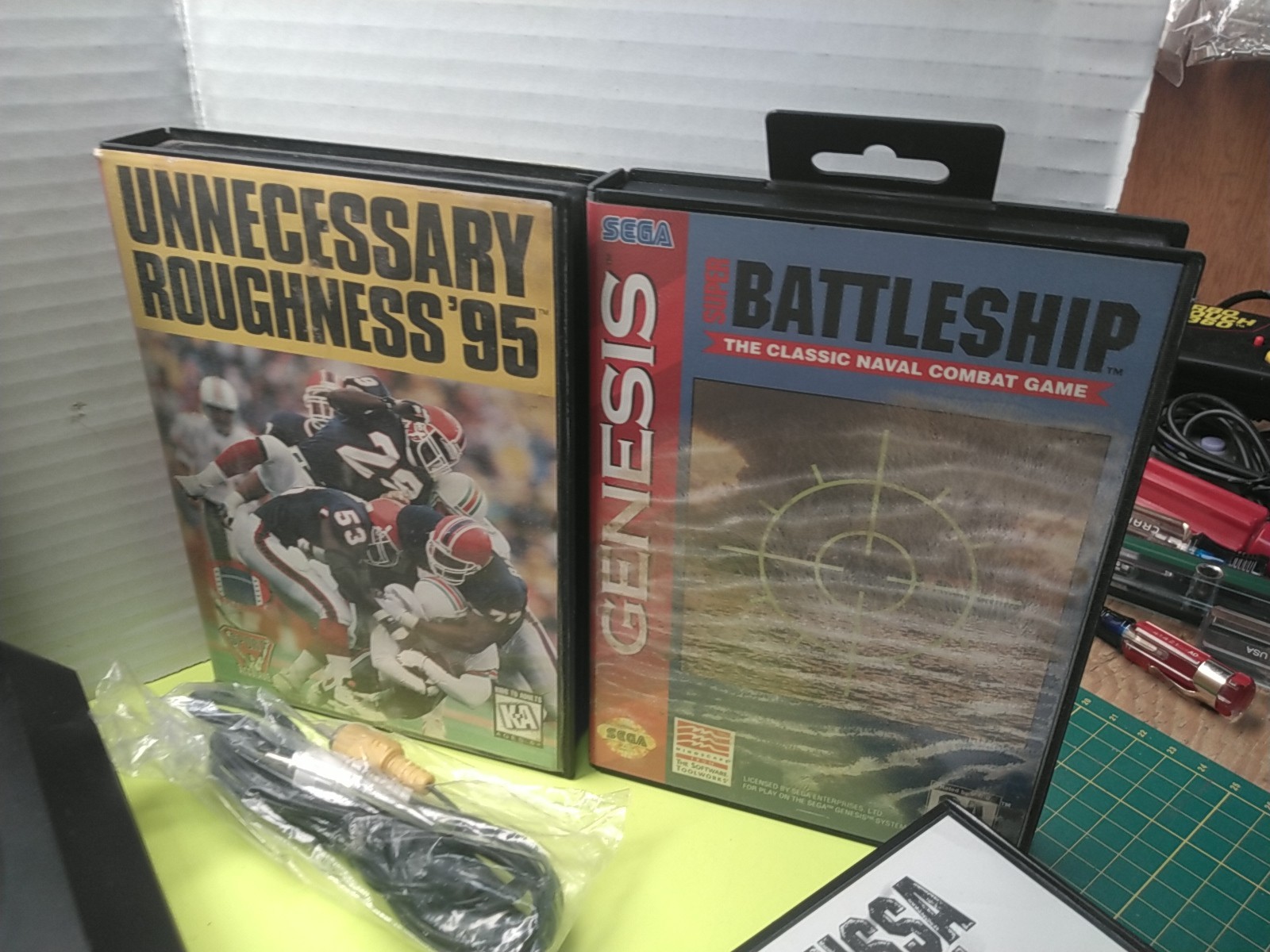 Sega Genesis System 1 W/ 9 Games All Hookups