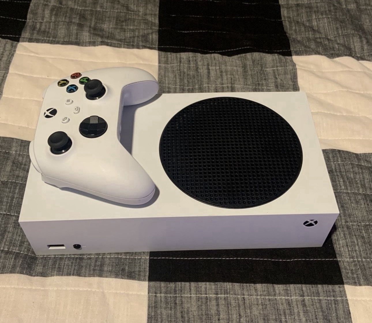Microsoft Xbox Series S 512GB White Console (RRS00095)