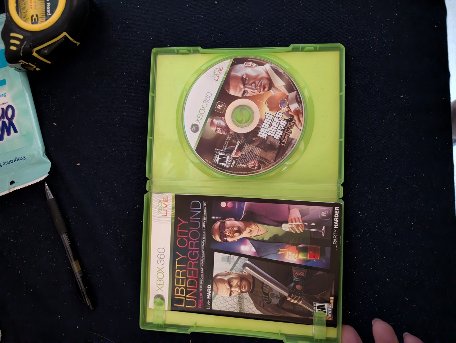Microsoft Xbox 360 Complete With 11 Games & Wireless Controller