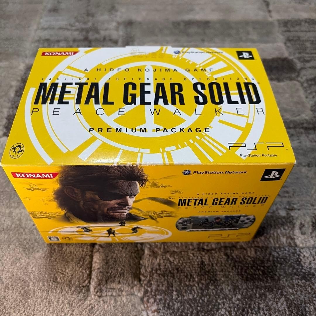 Sony PSP-3000 Console Metal Gear Solid Limited Edition with Box Region free
