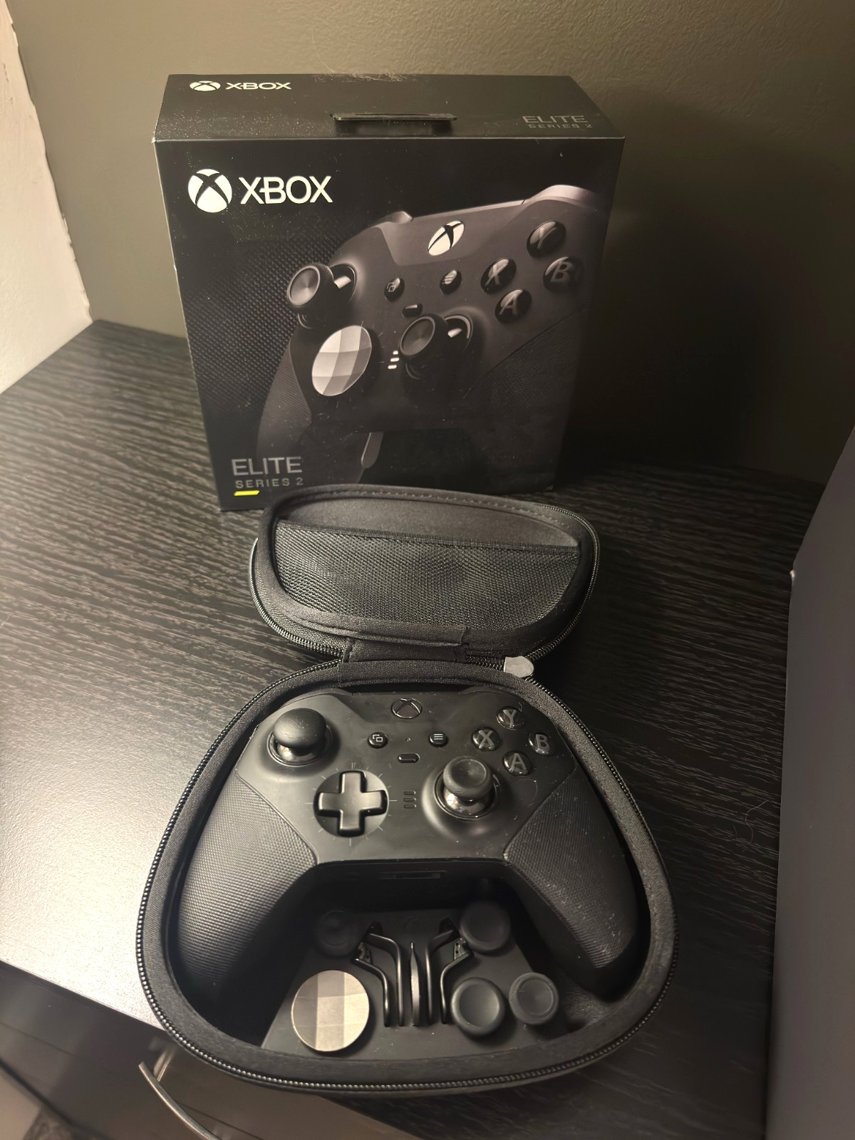 Microsoft Xbox Series X Gaming Console Bundle 1 TB, Black BUNDLE + 6 Games