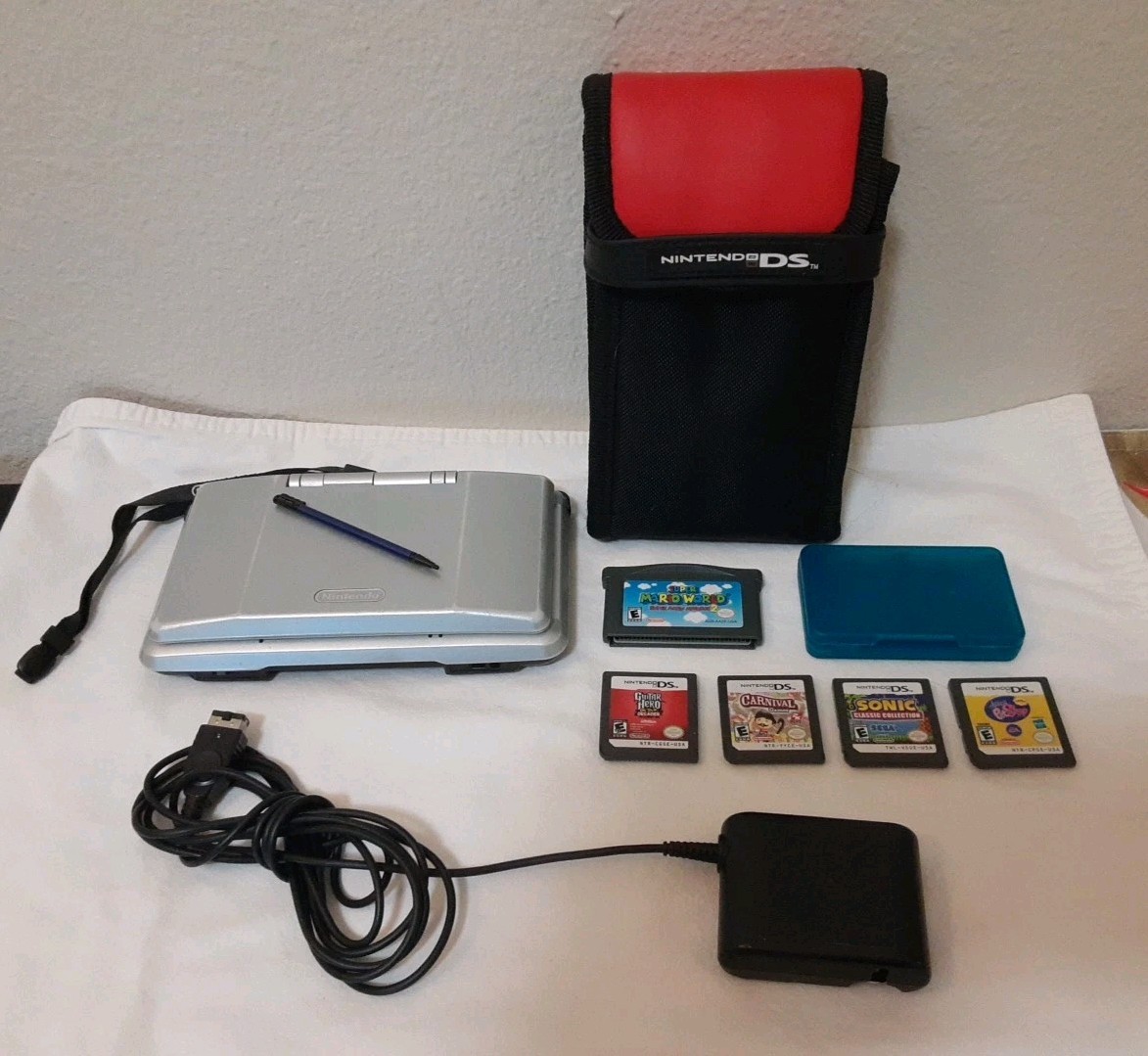 Original Nintendo DS Handheld Console Game System w/5 Games Charger Case Bundle