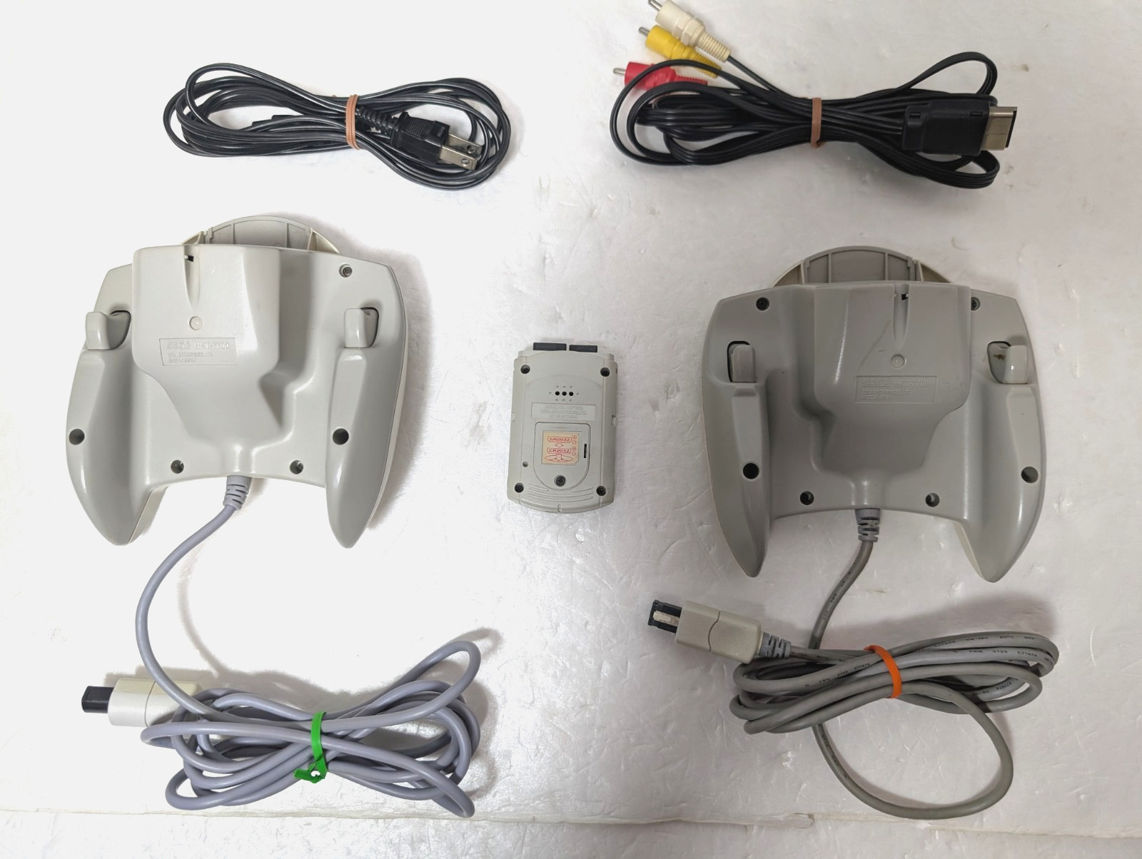 Dreamcast Console System Visual Memory 2 controllers Marvel VS Capcom 2 Japan