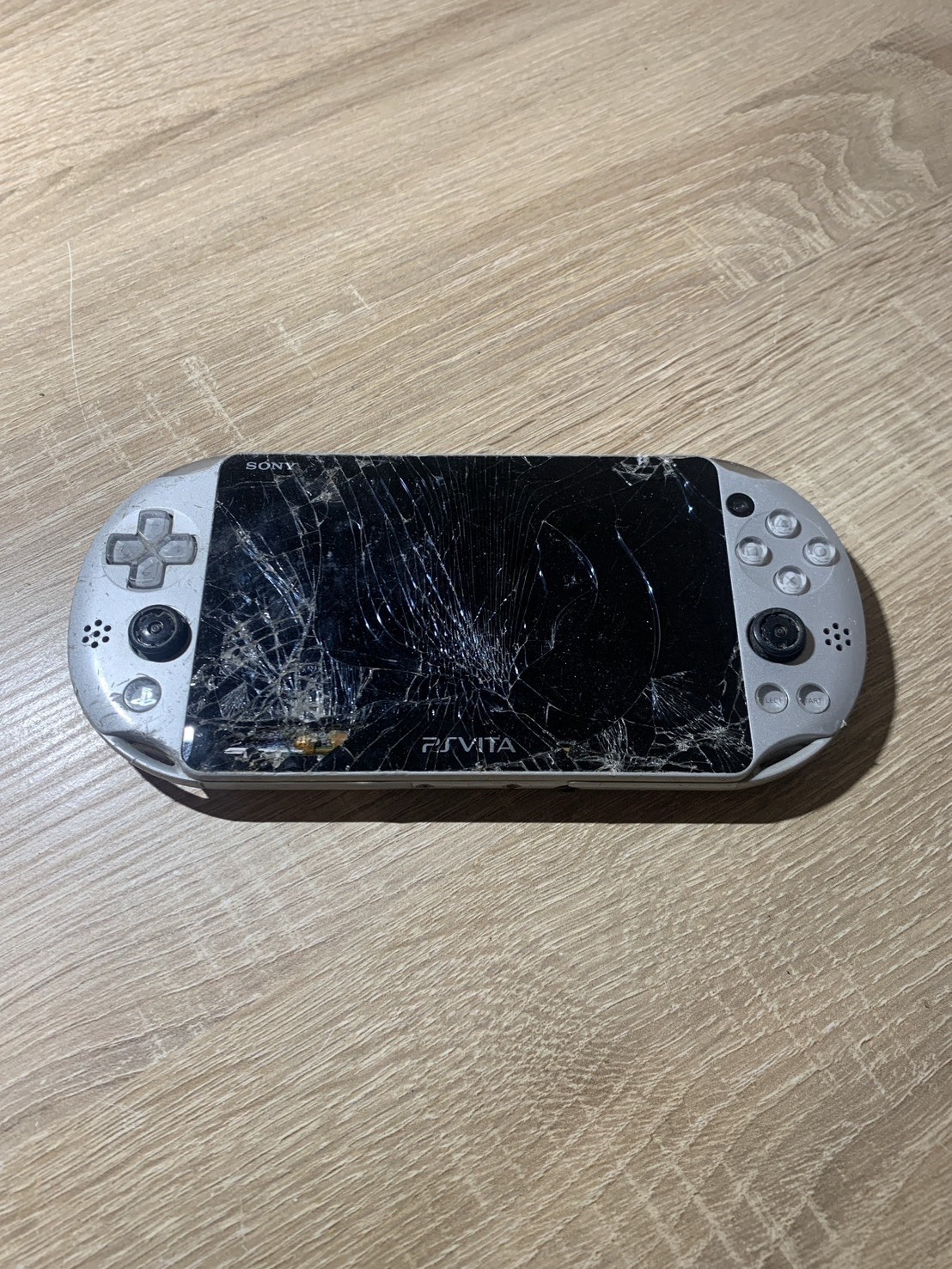 1721 Play Station PS Vita 2000 Silver For Parts