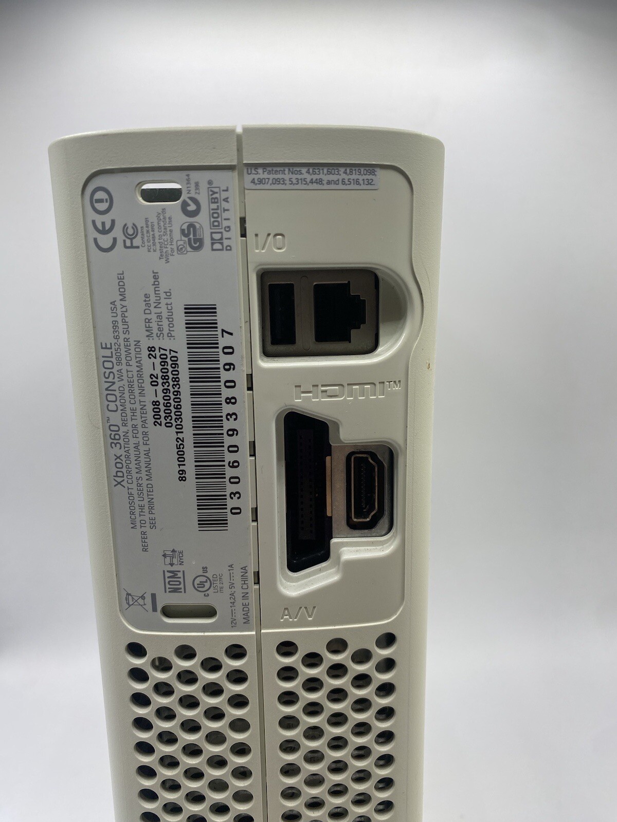Microsoft Xbox 360 Core System White Console. Does Not Read Games. For Parts