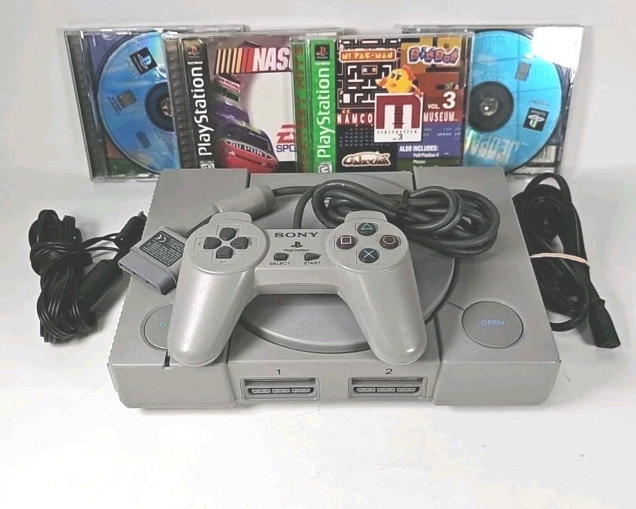 Sony PS1 Original SCPH-1001 Console Bundle-Tested & Works + 4 Random Games
