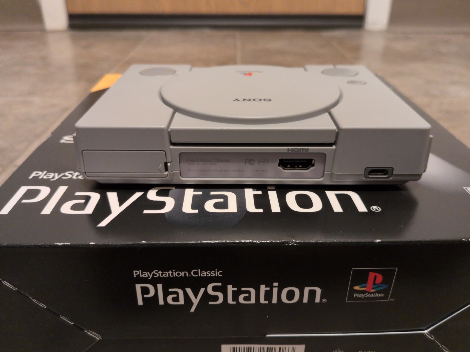 PlayStation Classic Mini Console system 20 games