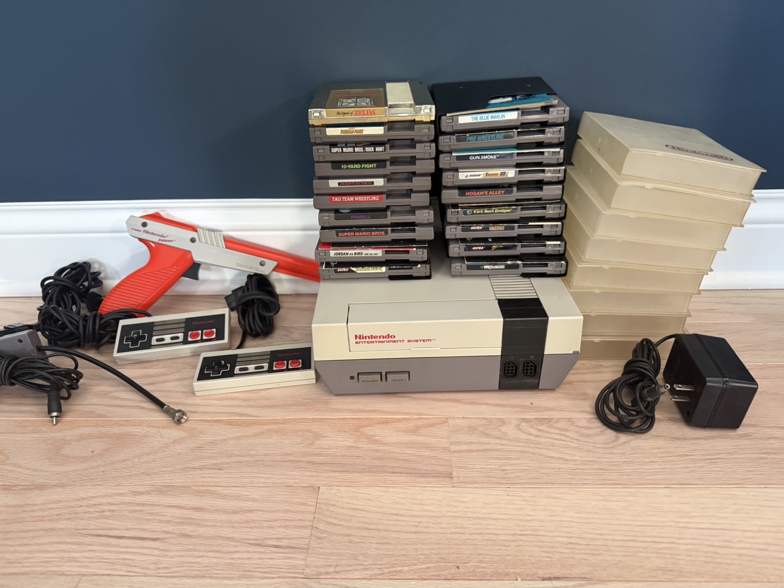 NES Nintendo Lot – Console/cords, 19 Games, 2 Controller, Zapper ALL Tested&Work