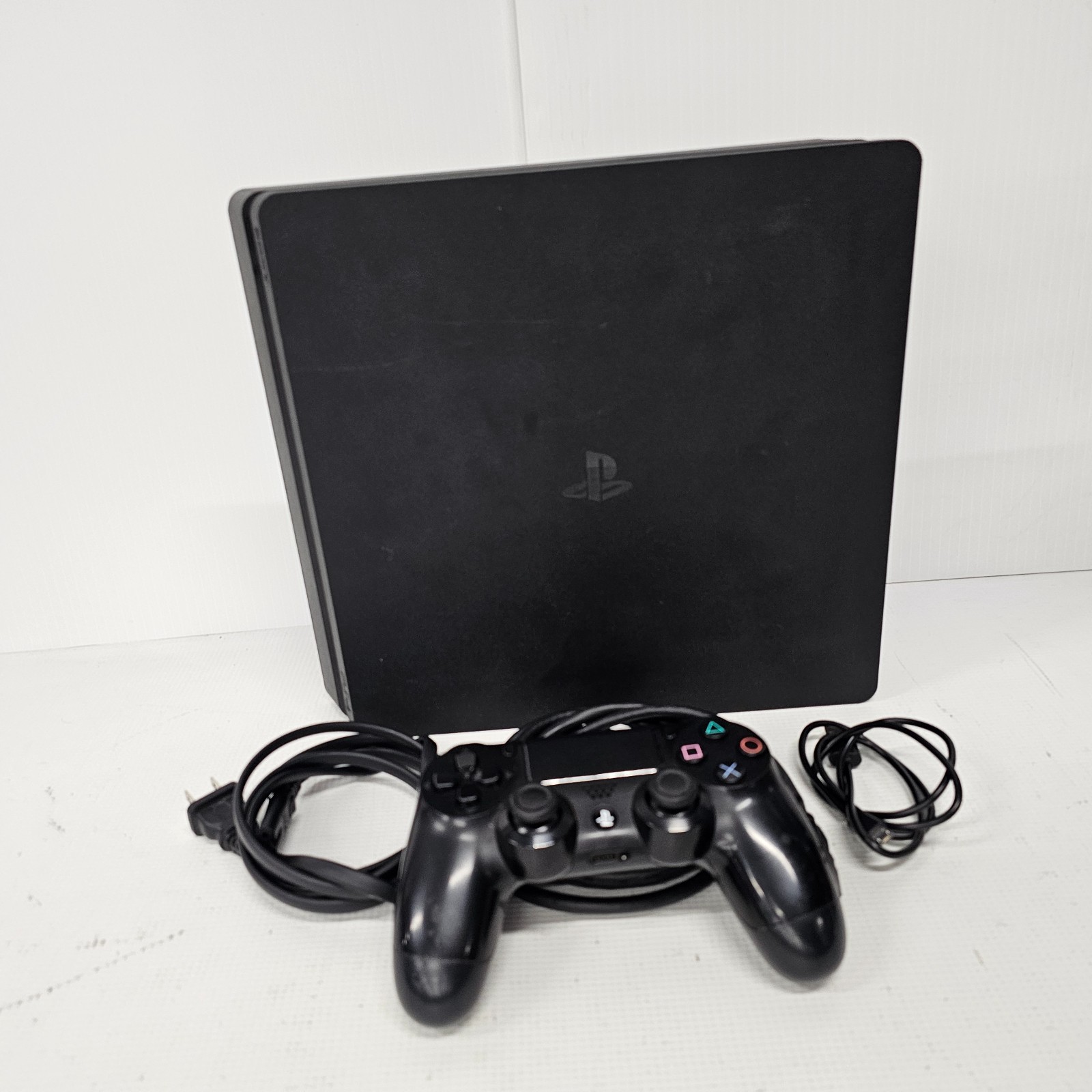Sony PlayStation 4 Slim CUH-2115B 1TB **6.20** Black Console & Controller