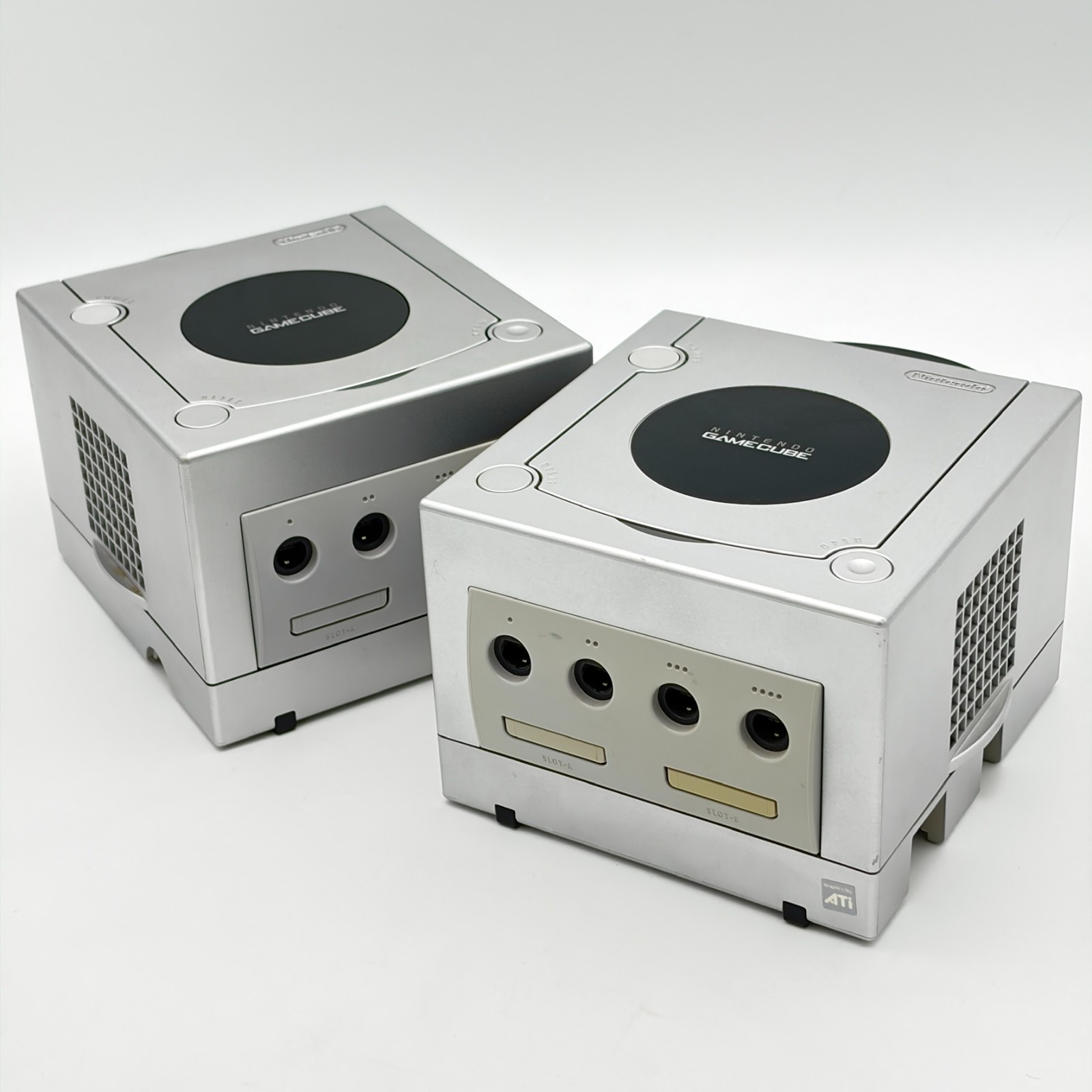 Nintendo Gamecube Silver Platinum For Parts NTSC-J Set of 2 JUNK NOT Read Disk