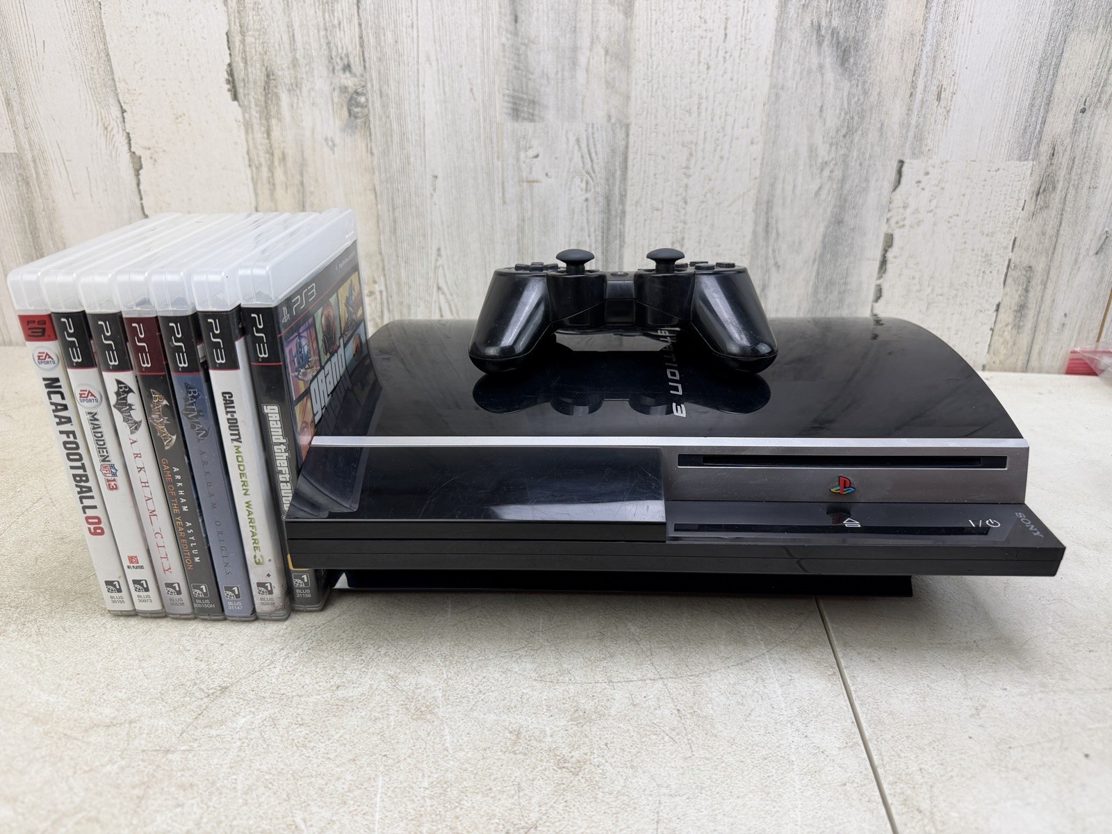 Sony Playstation 3 PS3 Model CECHL01 Bundle 7 Games 1 Controller Tested