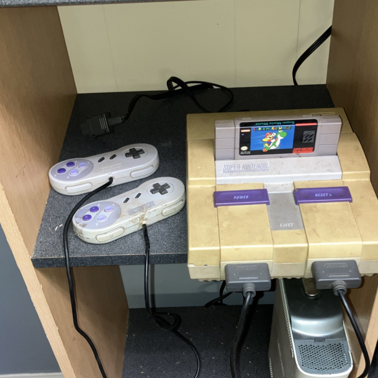 Nintendo SNES SNS-001 Console Gray Purple with Controllers & Cables