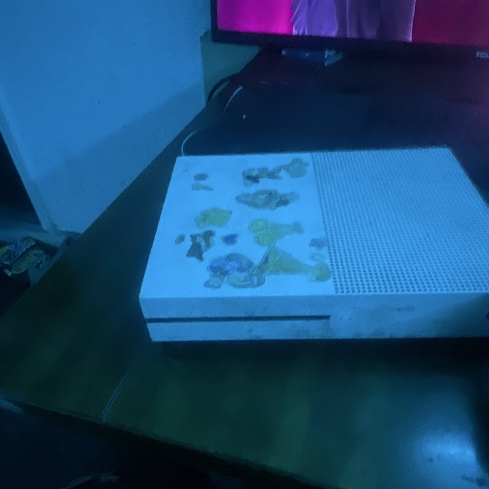Microsoft Xbox One S 1TB Console 4K UHD Wi-Fi HDMI USB-A White w/ Decals