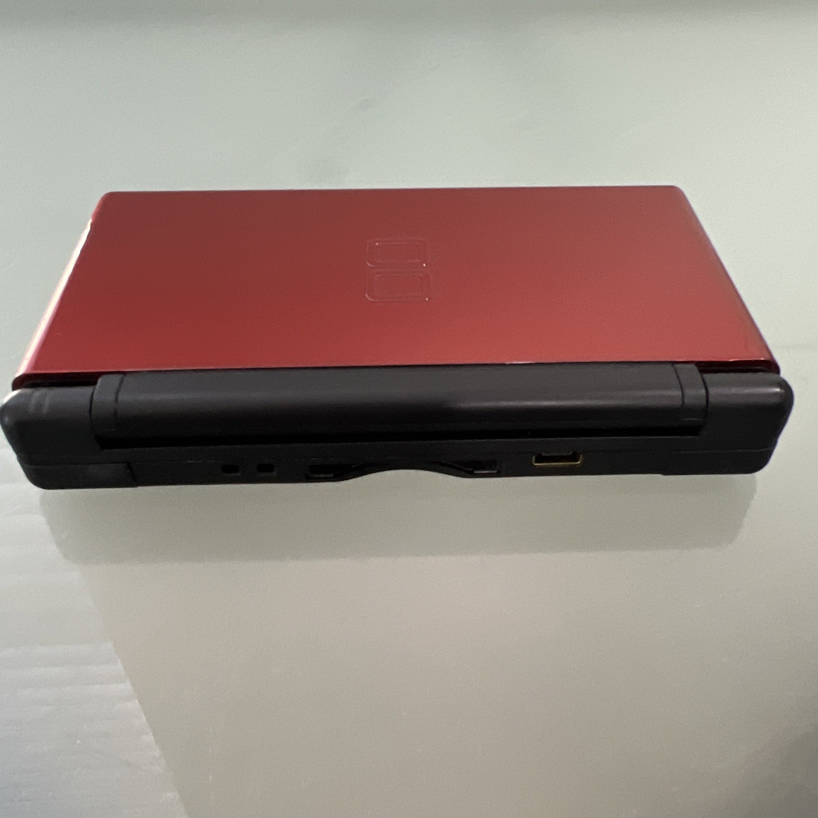 Nintendo DS Lite Authentic Console Crimson Handheld System W/ Charger & Stylus