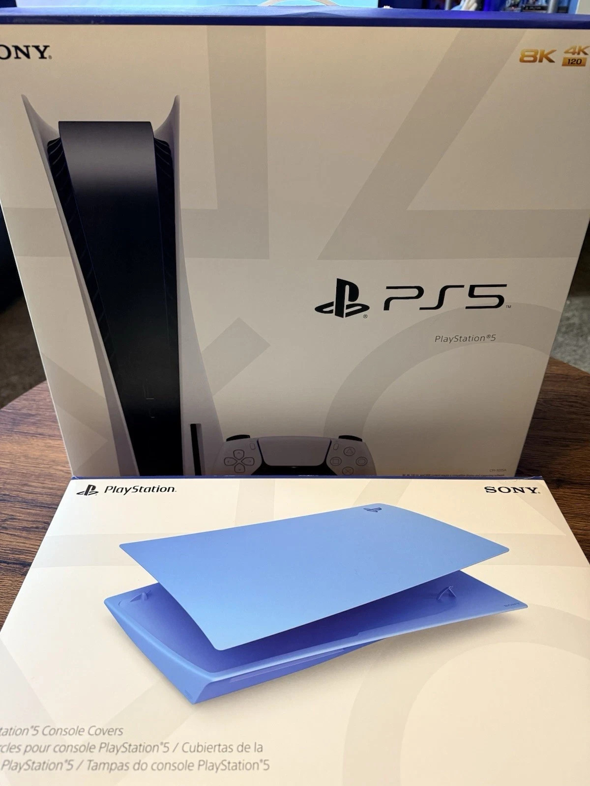 Sony PS5 Blu-Ray Edition Console – Complete Bundle, low hours, Free Shipping !