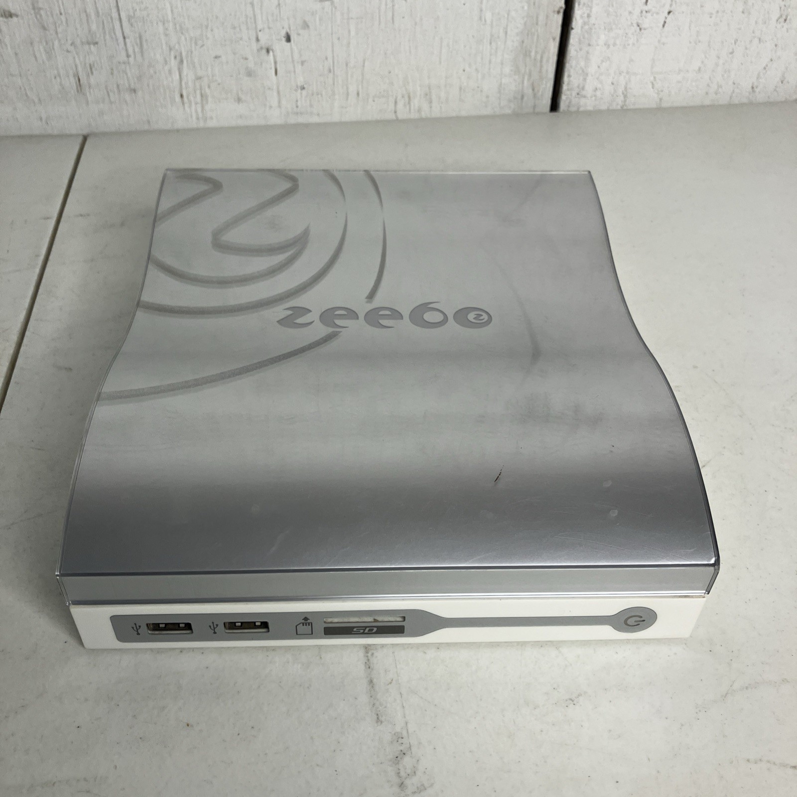 Tec Toy Zeebo Console Only (2009) For Parts Or Repair