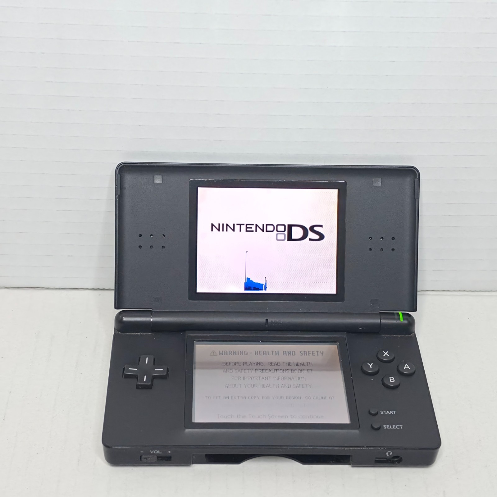 [FOR PARTS/REPAIR] NINTENDO DS Lite black dead pixels on top screen [READ]