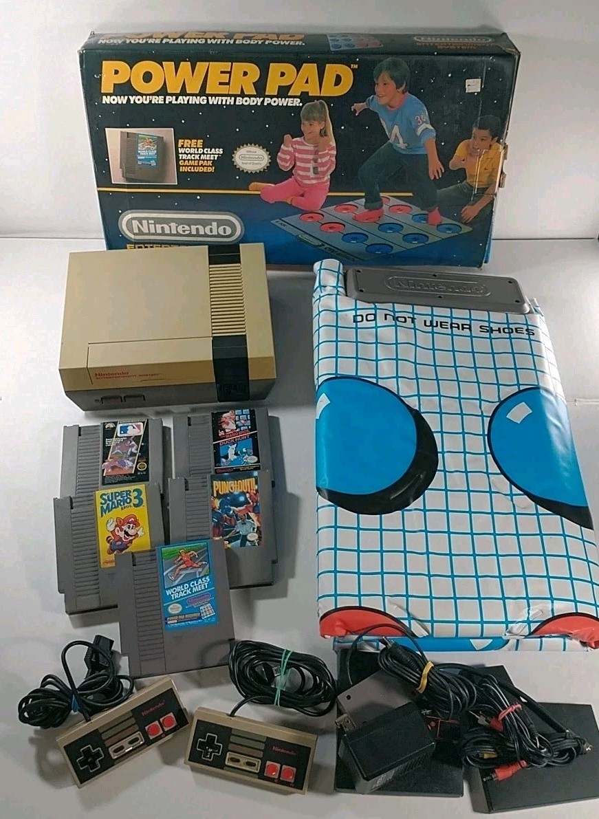 Original Nintendo NES Console With Power Pad In Box 2 Controllers 5 Games Tested