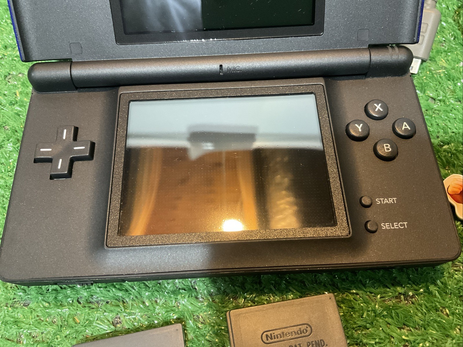 Nintendo DS Lite Handheld System Bundle 2 Games, 2 Stylus, PC, Case VG Condition