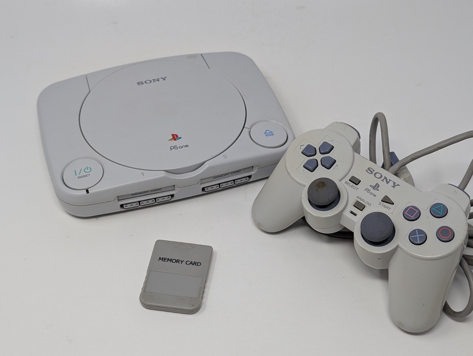 Sony PSOne Launch Edition White Console (SCPH-100) W/ OEm Controller & Cables
