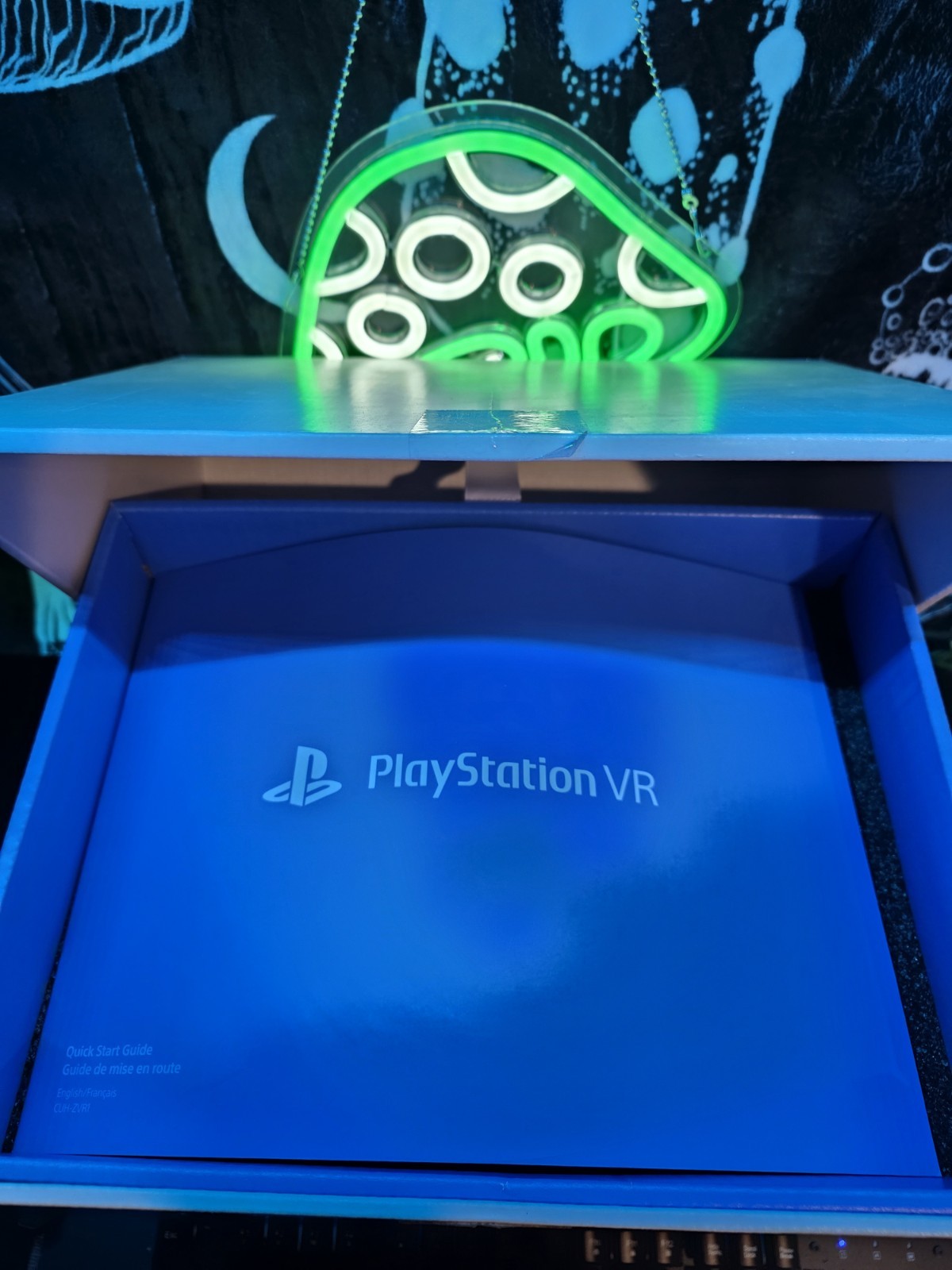 Sony PlayStation 4 Virtual Reality (VR) CUH-ZVR1 Headset