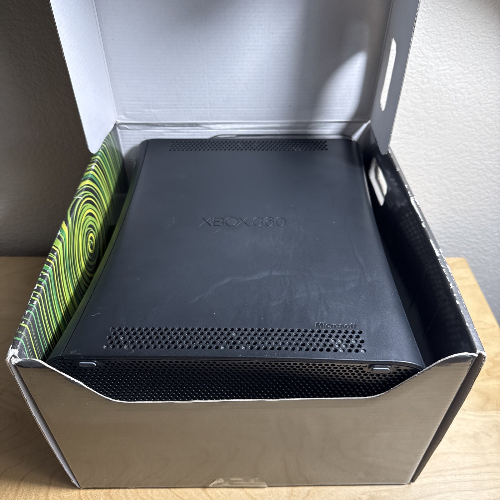 Microsoft Xbox 360 Elite 120GB Console Black W/Box Tested in good Conditions