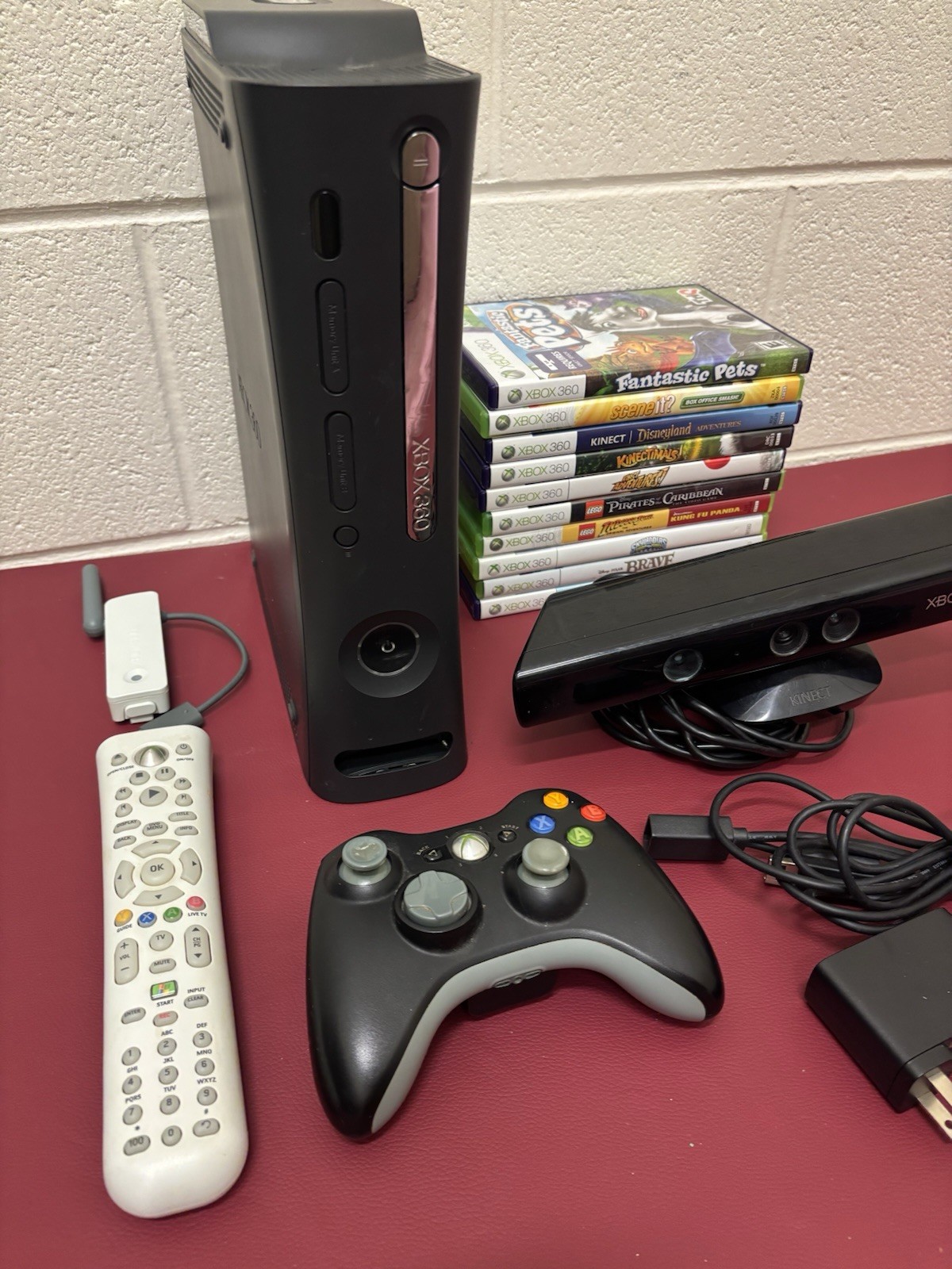 Xbox 360 Console Lot Black Wireless Controller 10 Games Power Supply Kinect