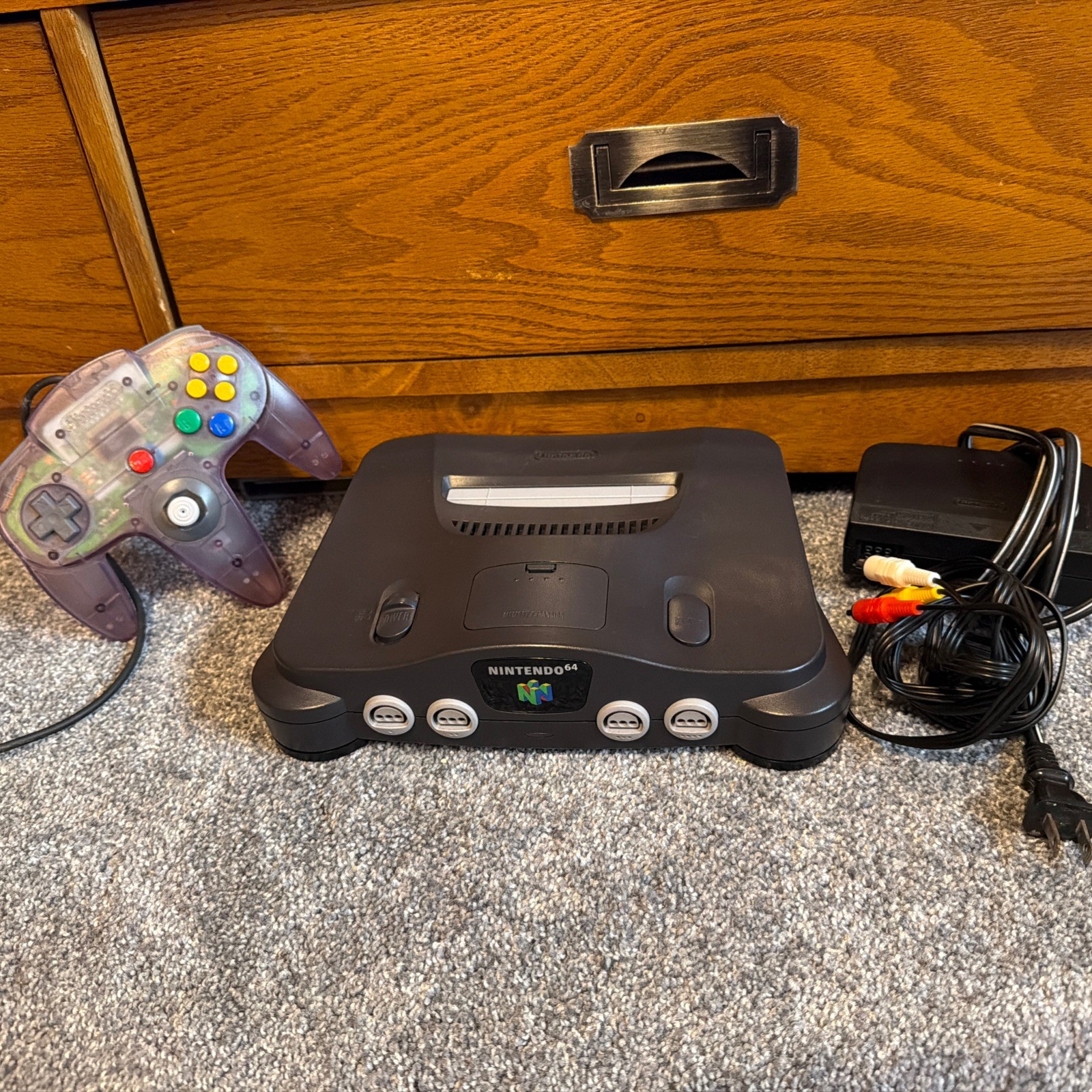 Nintendo 64 N64 Console Bundle w/ OEM Controller And Cables TESTED WORKING EUC!