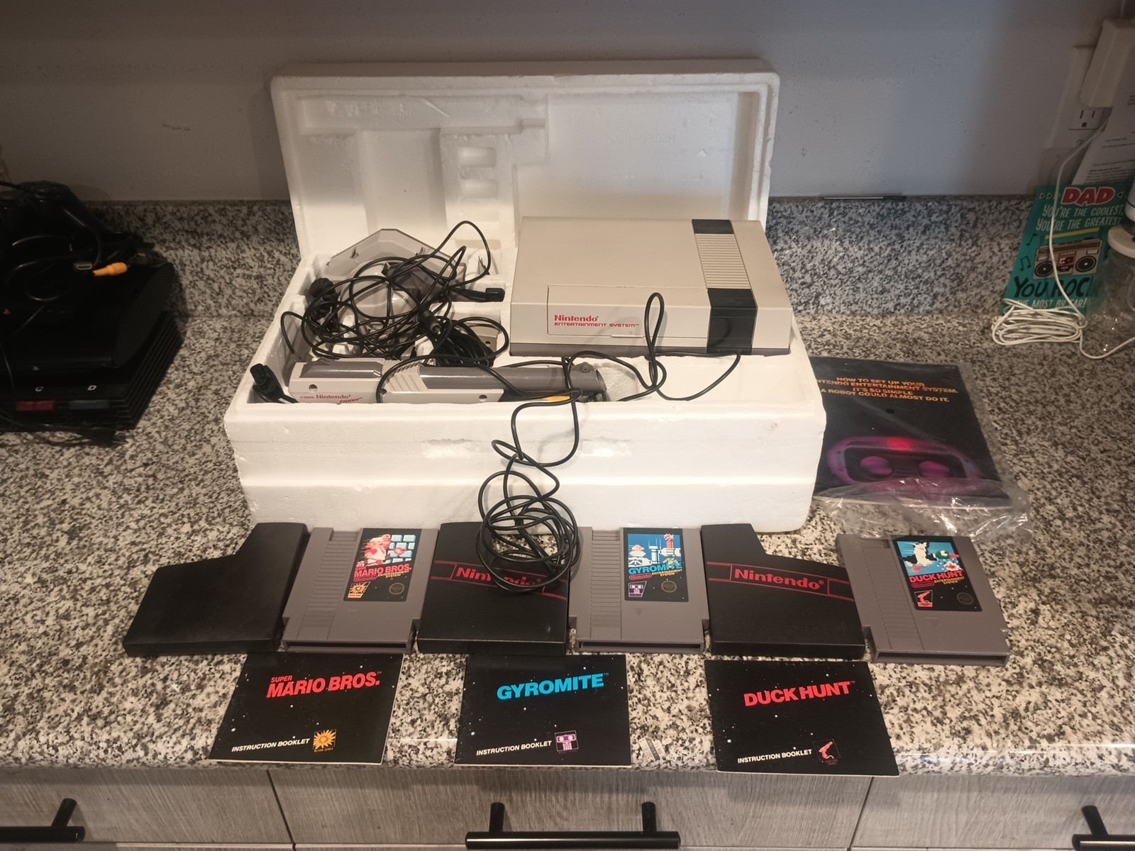 Nintendo NES Deluxe Set R.O.B. w/ Box Styrofoam Insert Games Console Tested
