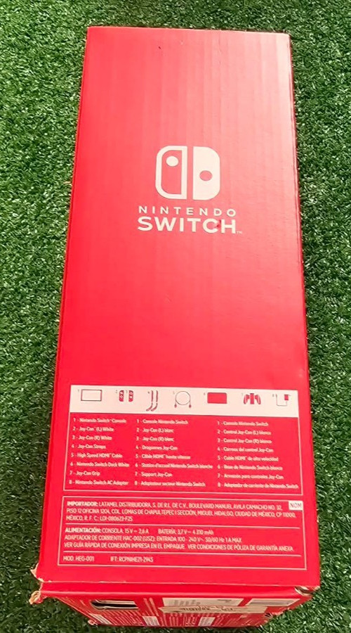 Nintendo Switch OLED HEG-001 Console Complete Bundle MINT with Pokémon Diamond