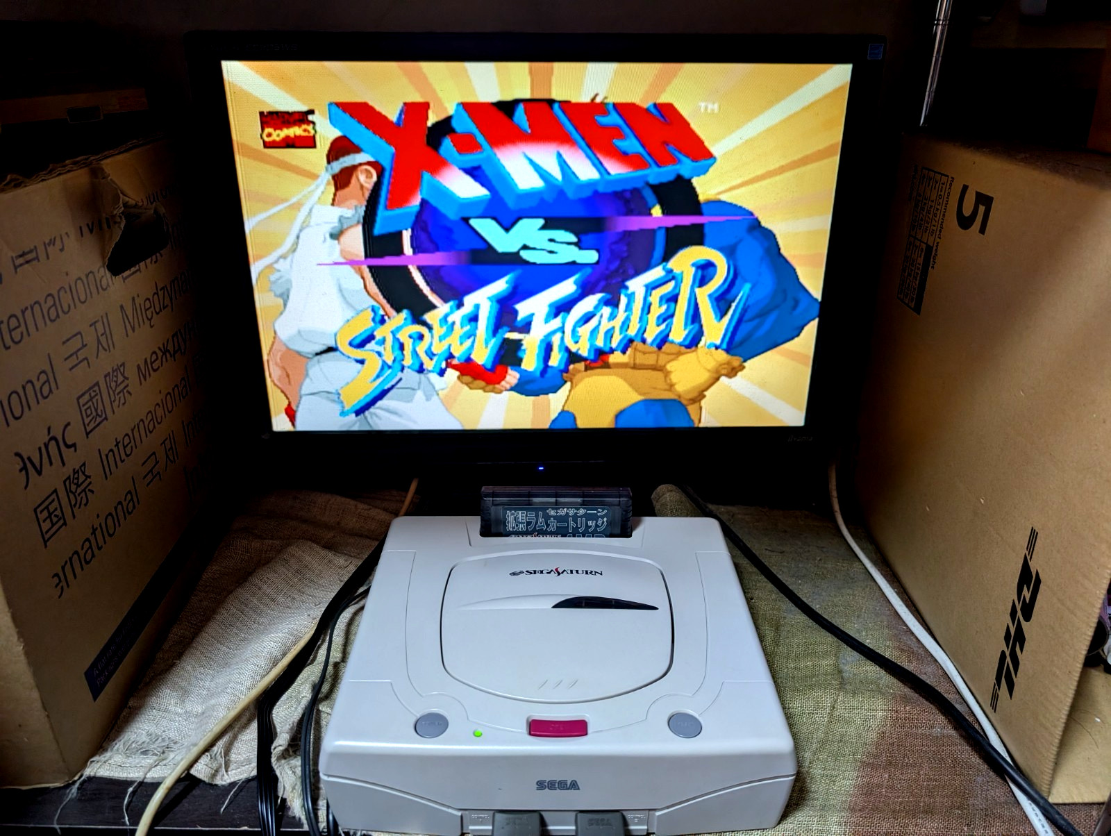 Sega Saturn White Console 4MB RAM MARVEL Super Heroes VS Street Fighter Japan