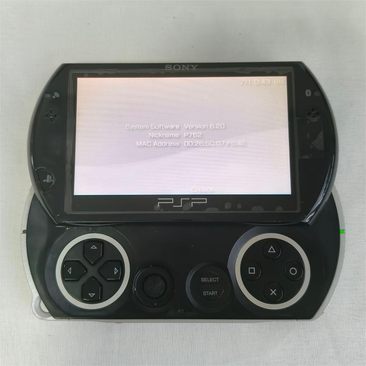 Sony PSP GO console Black with Charger PSP-N1003 New Screen with protect