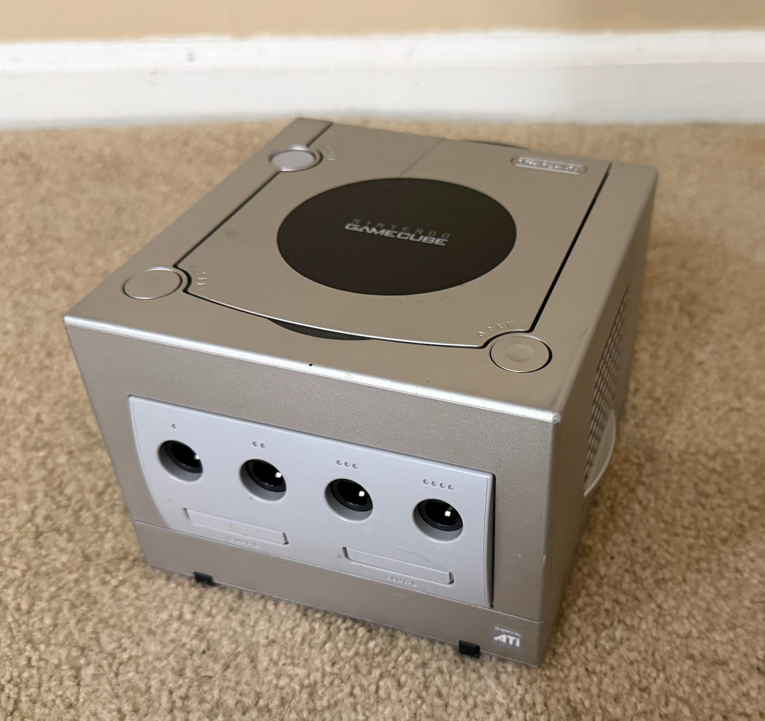 Nintendo GameCube DOL-001 Silver Console Game Boy Player 2 Controllers + Madden