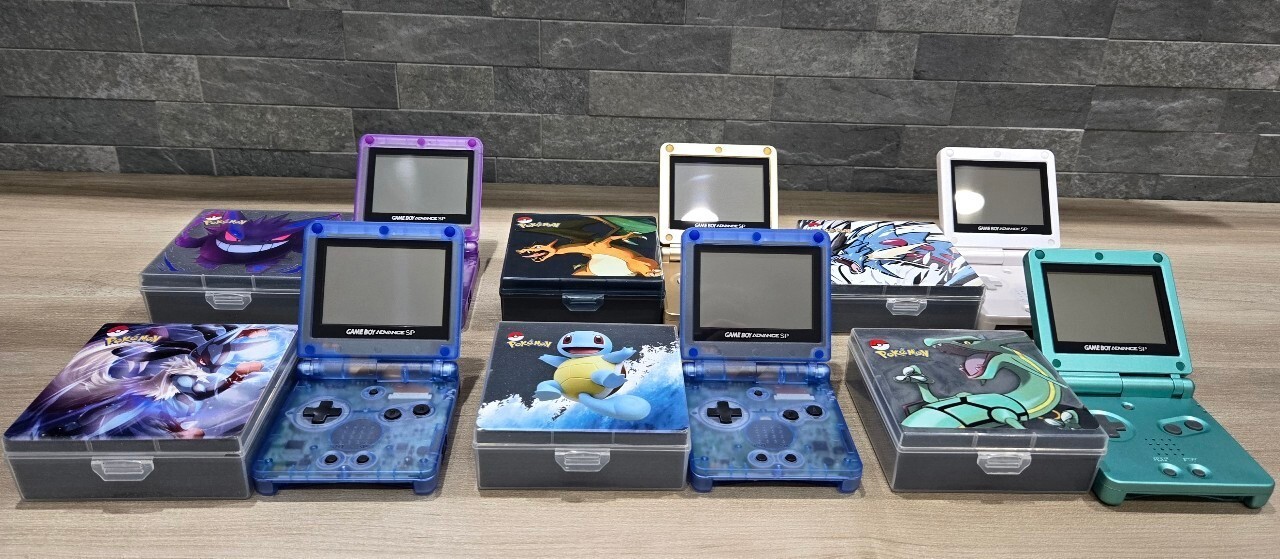 Nintendo Gameboy Advance SP Pokémon Reshell Choose your favorite color