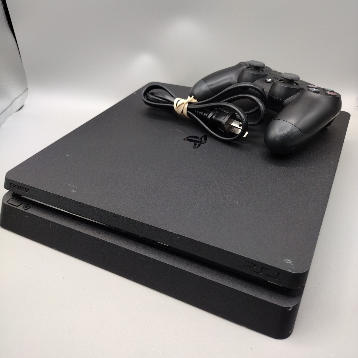 Sony PlayStation 4 Slim CUH-2215B Console w/ Controller (Bad Disk Drive) Tested