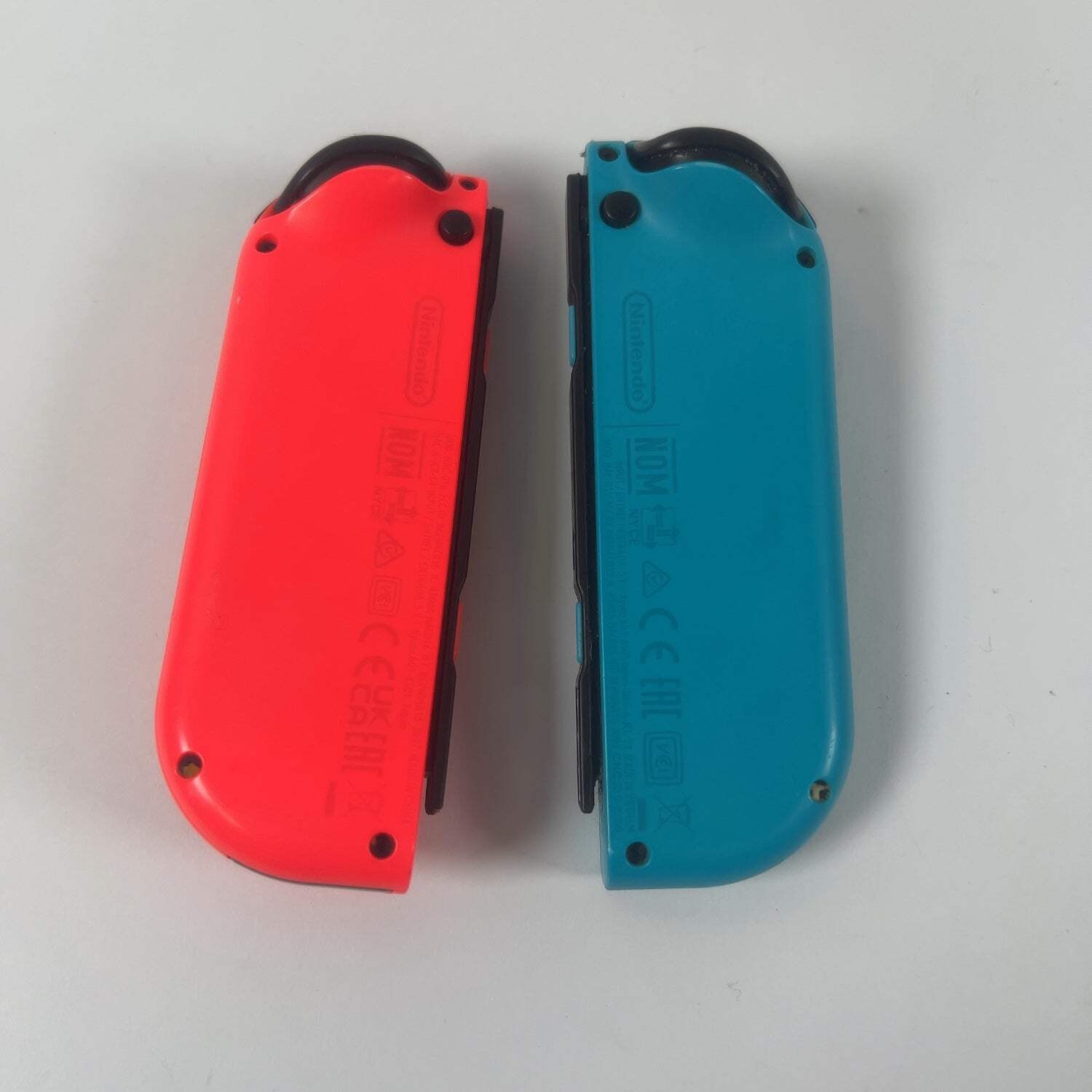 Nintendo Switch Joy-Cons Pair Controller HAC-015/HAC-016 Neon Red/Neon Blue