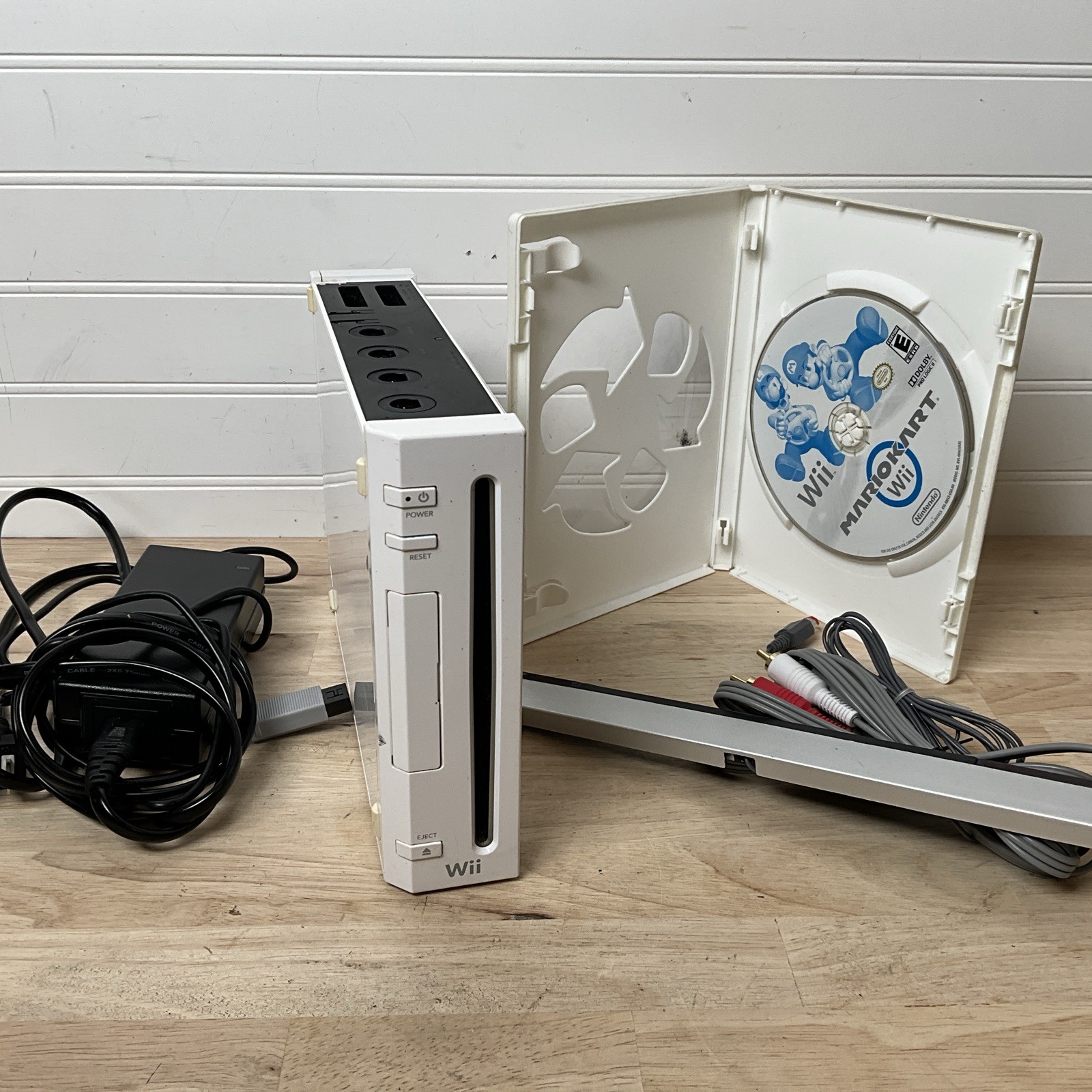 Nintendo Wii RVL-001 512 MB Home Console With Cables & Mario Kart NO CONTROLLERS