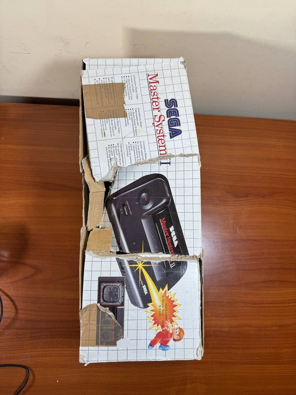 Sega Master System 2 Plus (Console + Gun) Bundle with Boxed Box