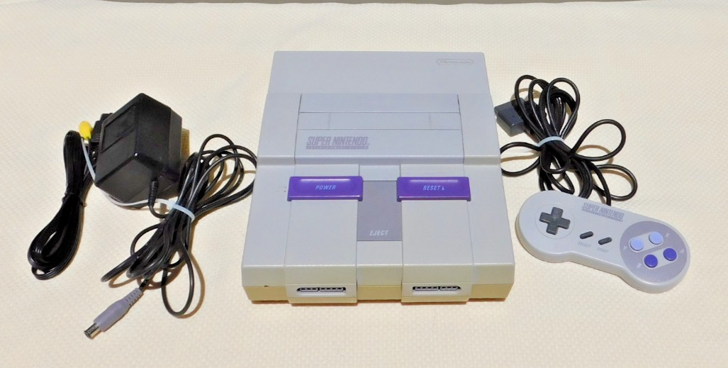 Super Nintendo SNES Console SNS-001 W/Controller, Power Cord, & AV Cables Tested
