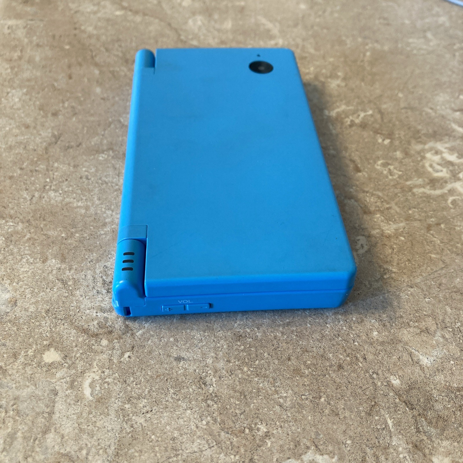 Nintendo DSi Light Blue Handheld Console Game System W/Sims Game Good Condition