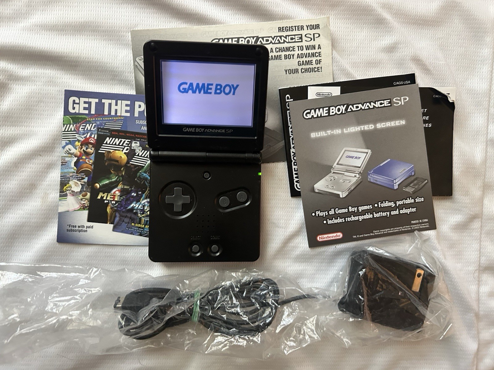 Nintendo GameBoy Advance SP Onyx Black Handheld Game System CIB W/ Manuals