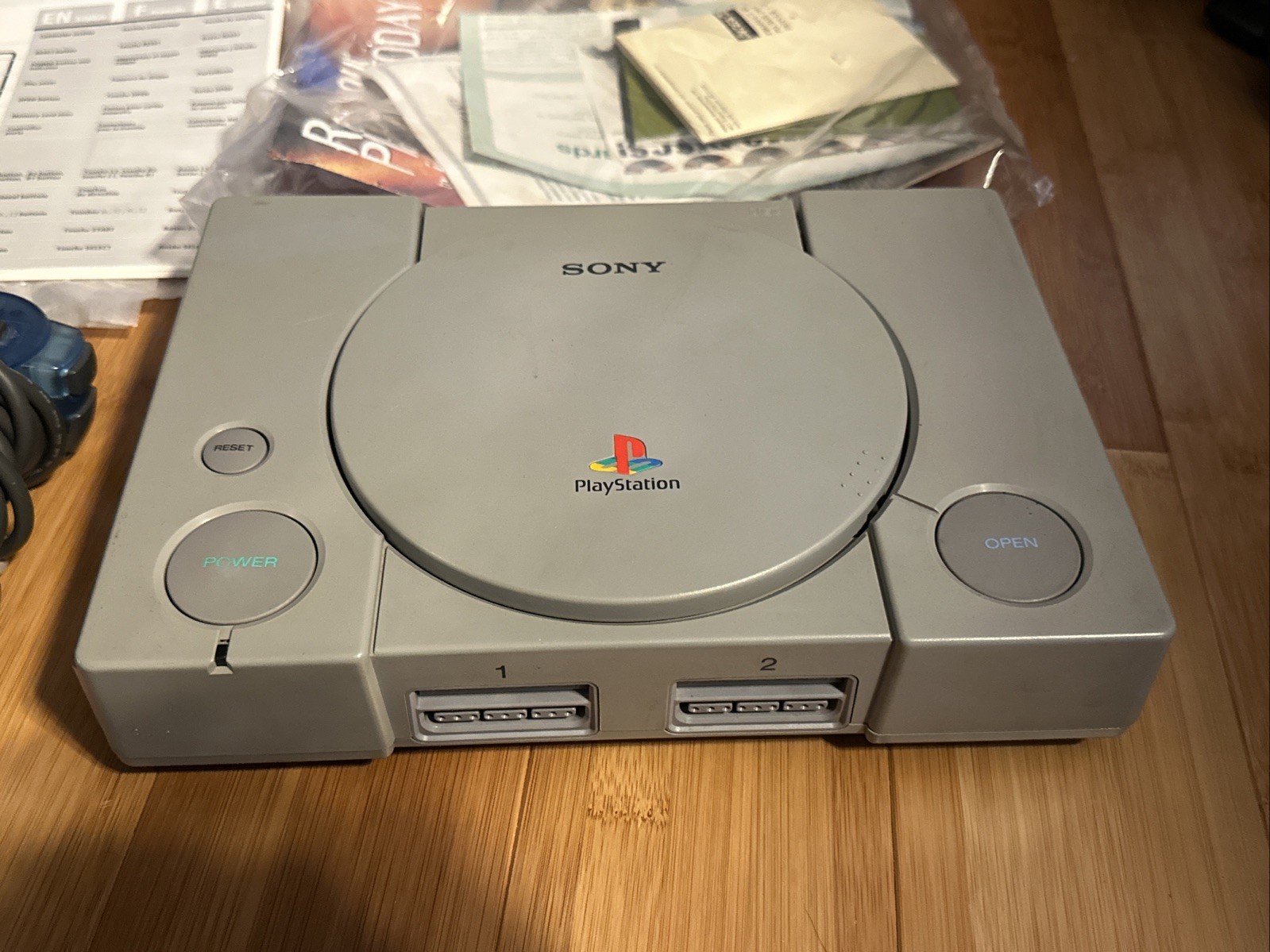 Sony PlayStation 1 PS1 Gray Console Gaming System SCPH-7001 Complete CIB