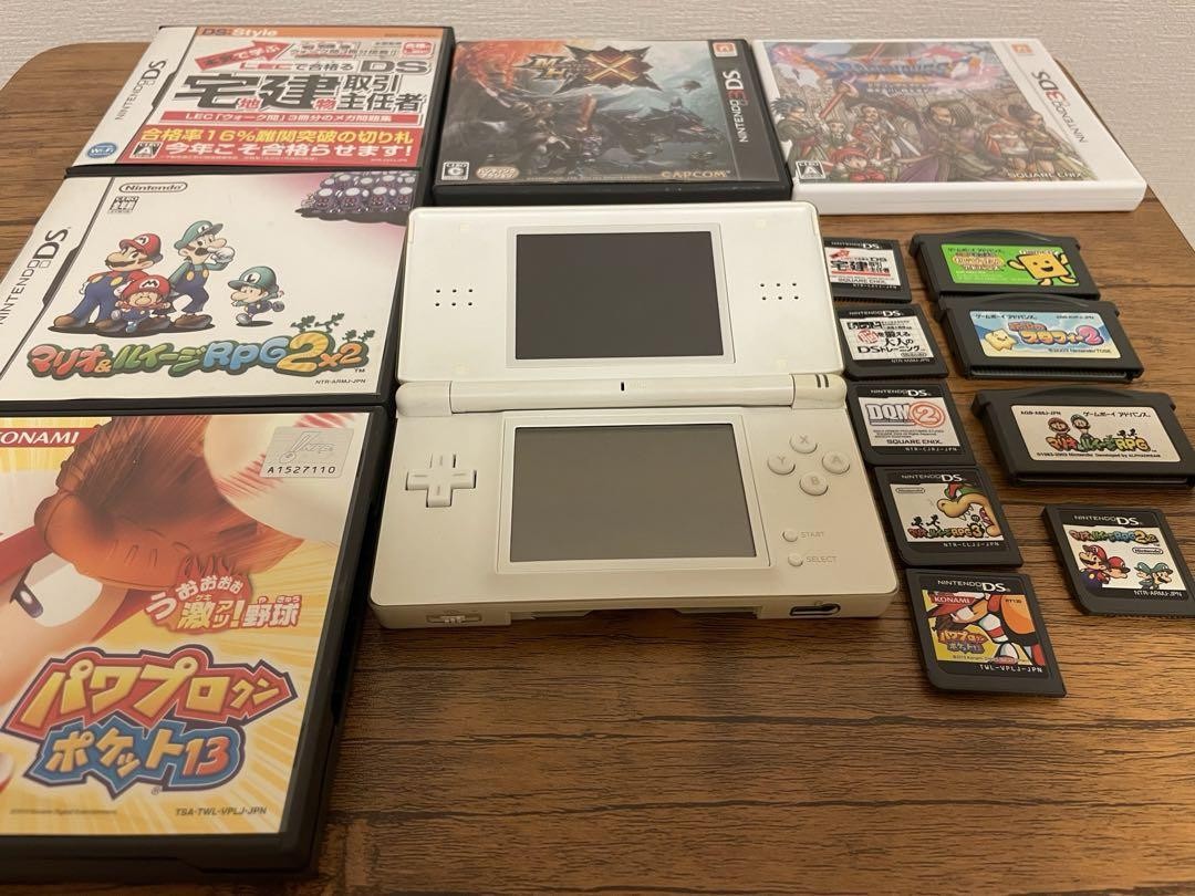 Nintendo DS Lite main unit charger DS GBA software used Operation confirmed
