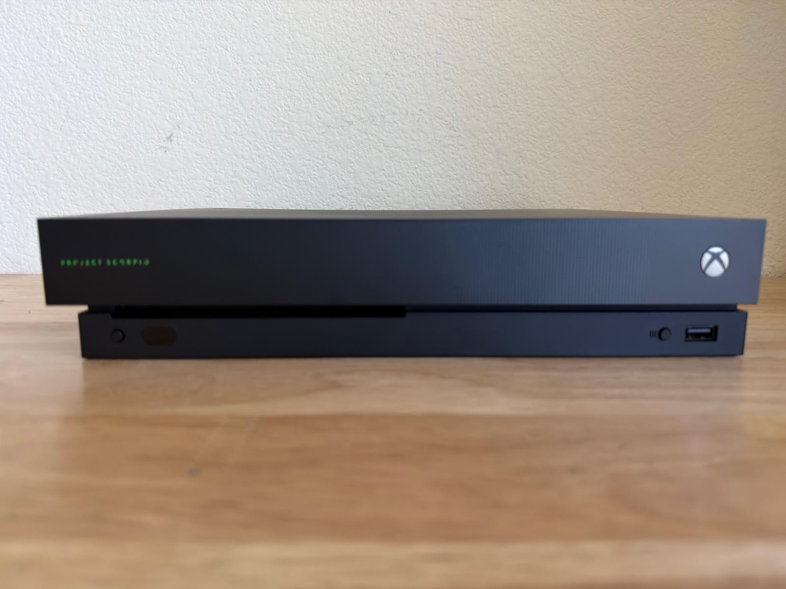 XBox One X PROJECT SCORPIO EDITION Console 1TB SSD – 2 Controllers.