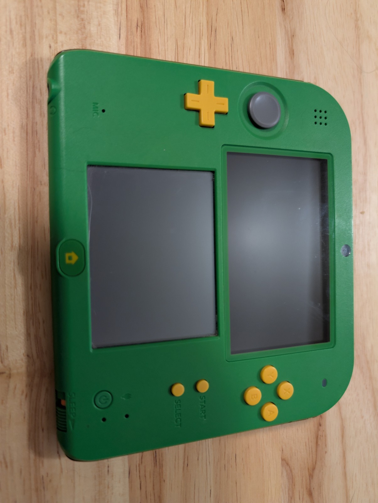 Nintendo 2DS Legend of Zelda Ocarina of Time 3D Green Console