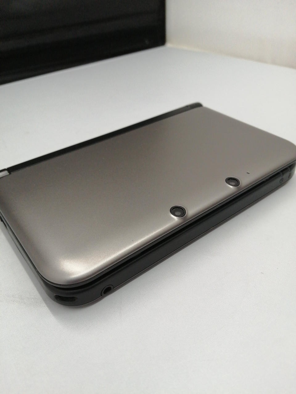 NINTENDO SPR-001 3DSLL