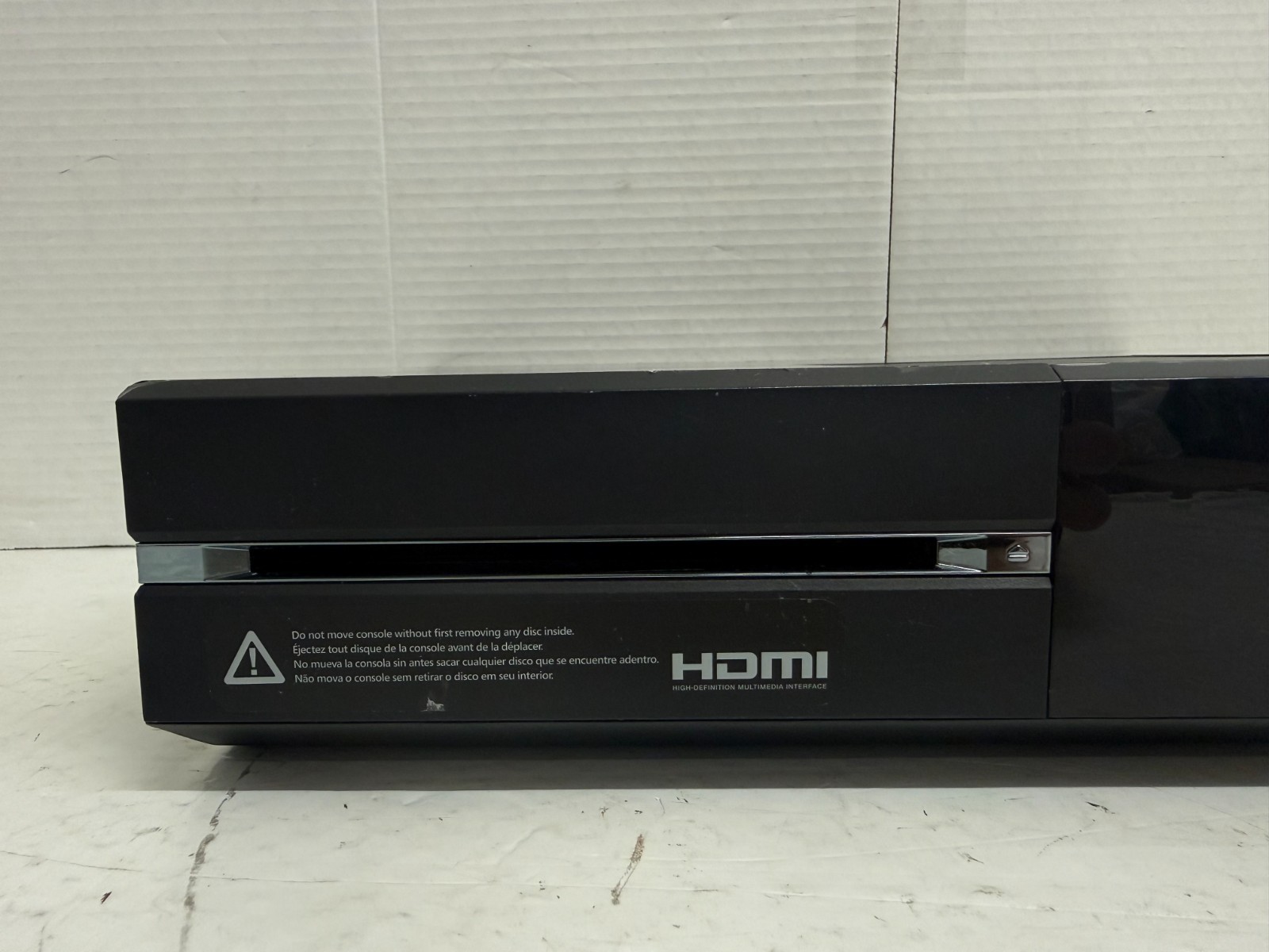 Microsoft Xbox One 500GB Console + Controller Only – Sync Button Broken – #XB3