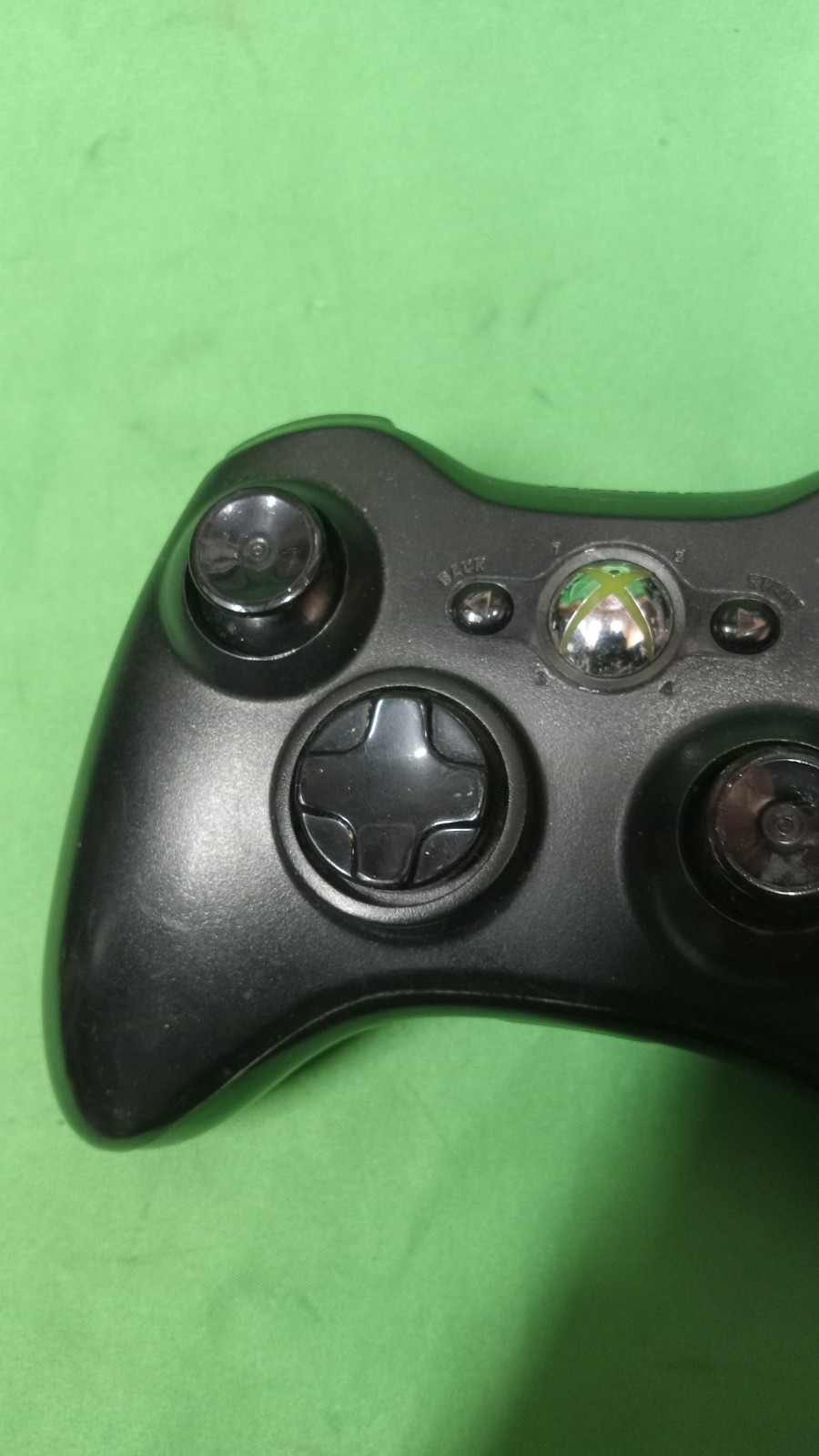 Xbox 360 E Model 1538 Console + HDD & Controller | Powers On | Read Description